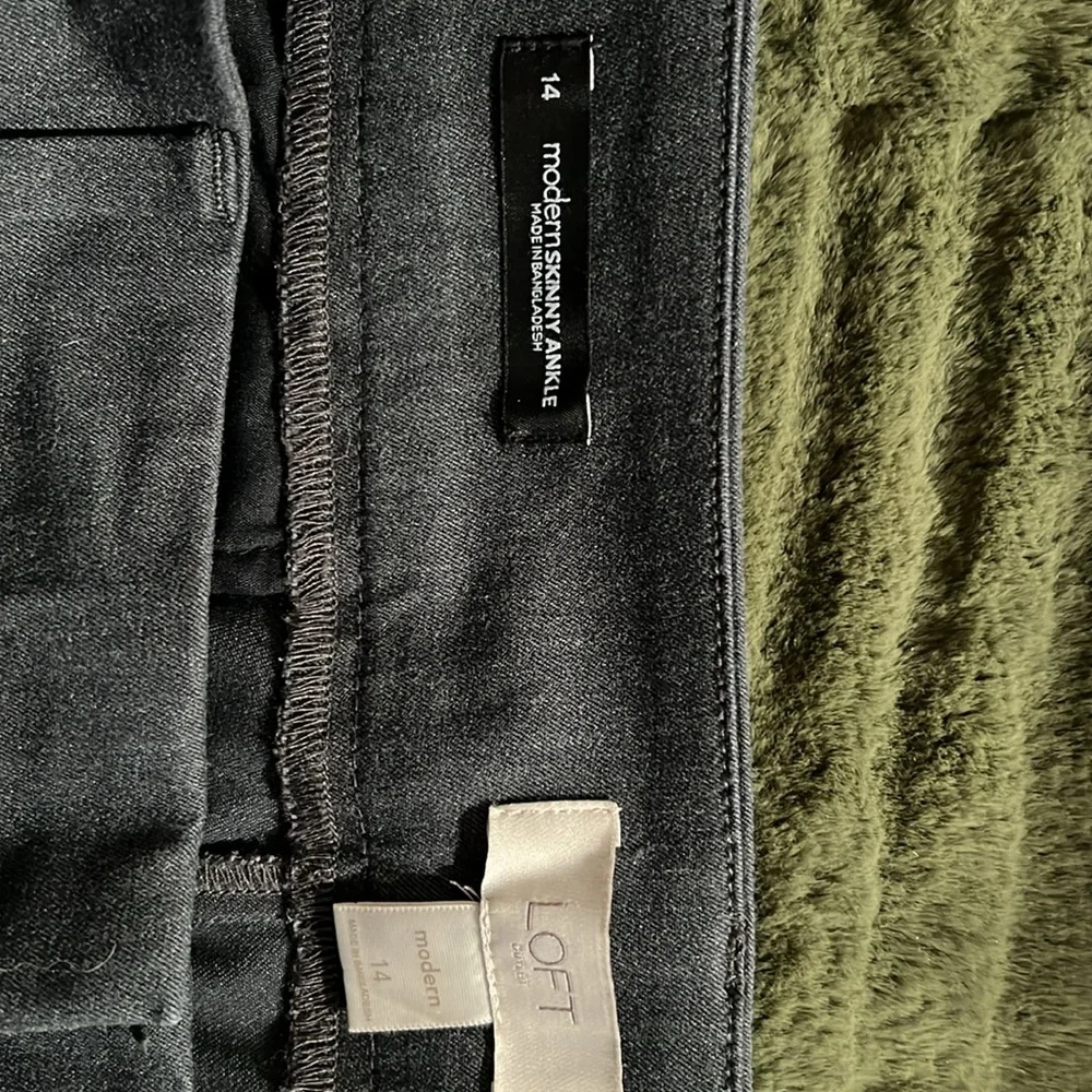 Loft size 14 modern skinny ankle - Picture 2 of 4